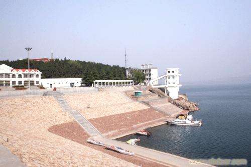 郑州登封白沙水库拓展训练基地